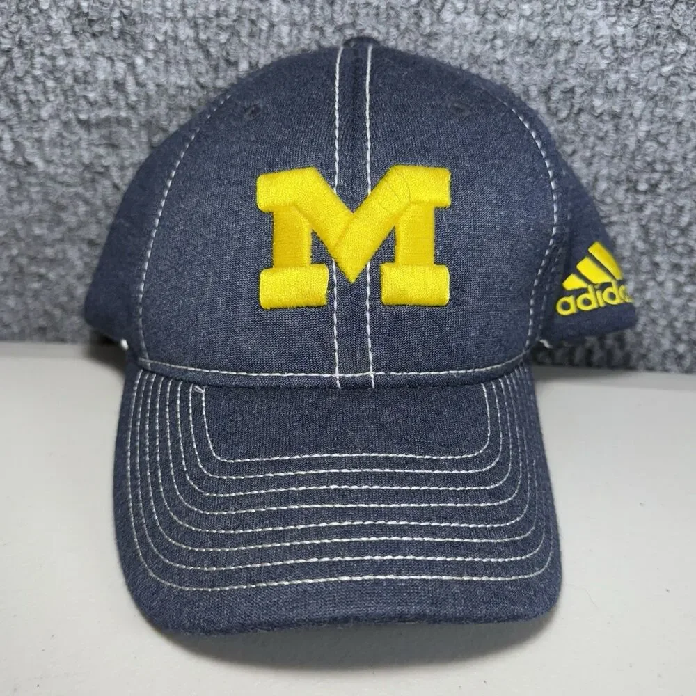 Adidas Michigan‎ Wolverines Hat Unisex Climalite Blue Size S/M Flex Fit Cap